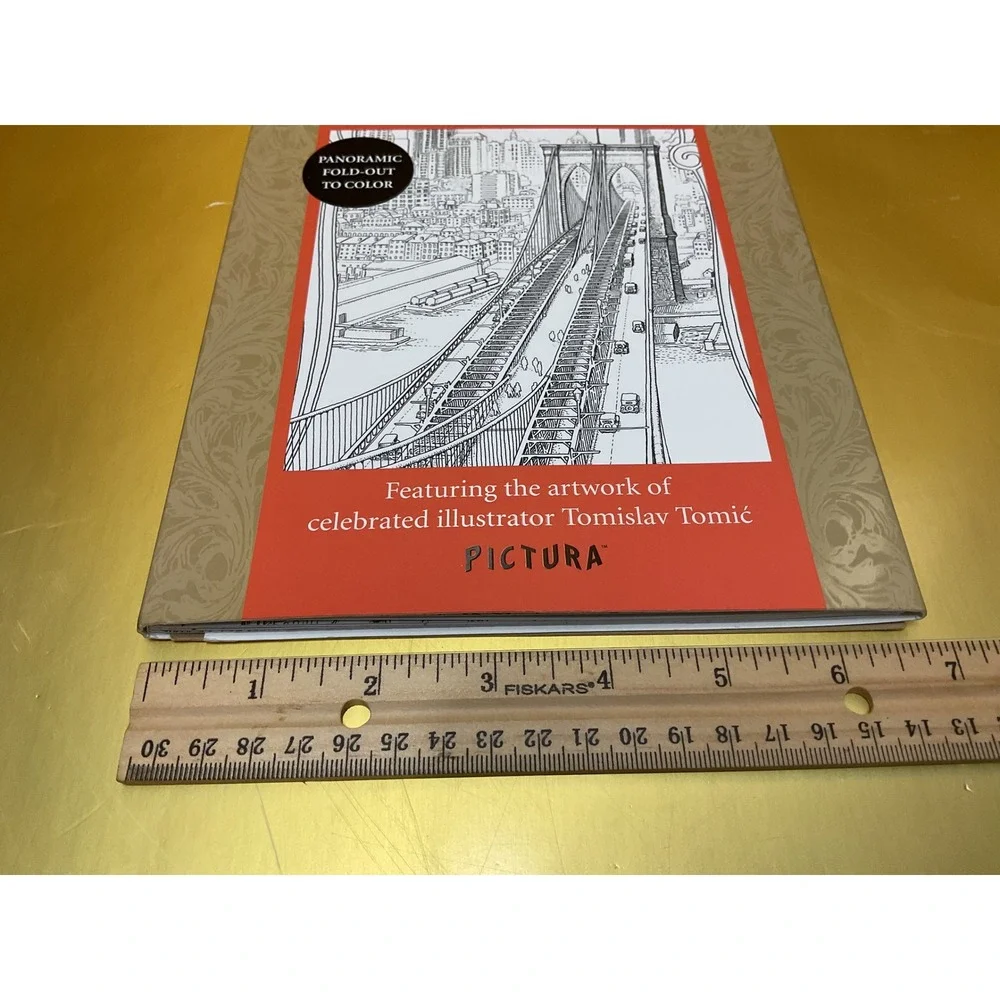 Pictura Coloring New York Jazz Tomislav Tomic Panoramic Fold-Out 9781633220188